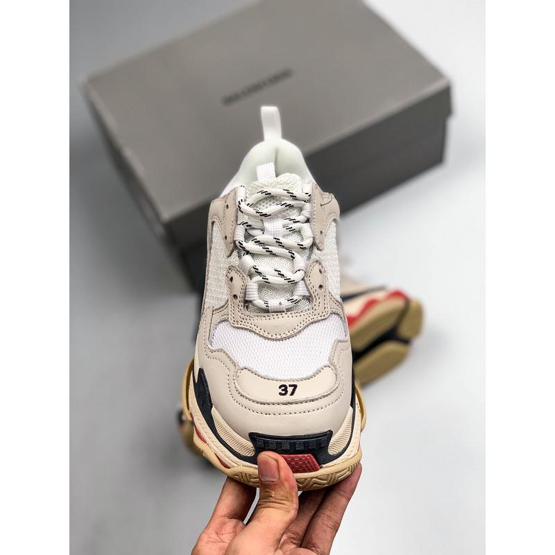 Balenciaga Triple S